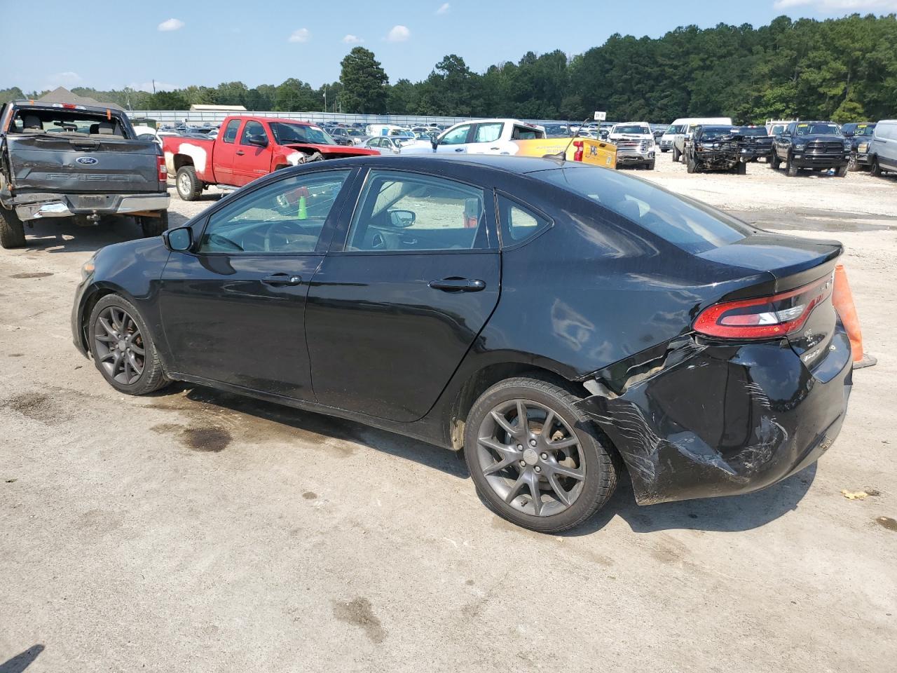 2016 Dodge Dart Se - Image 2
