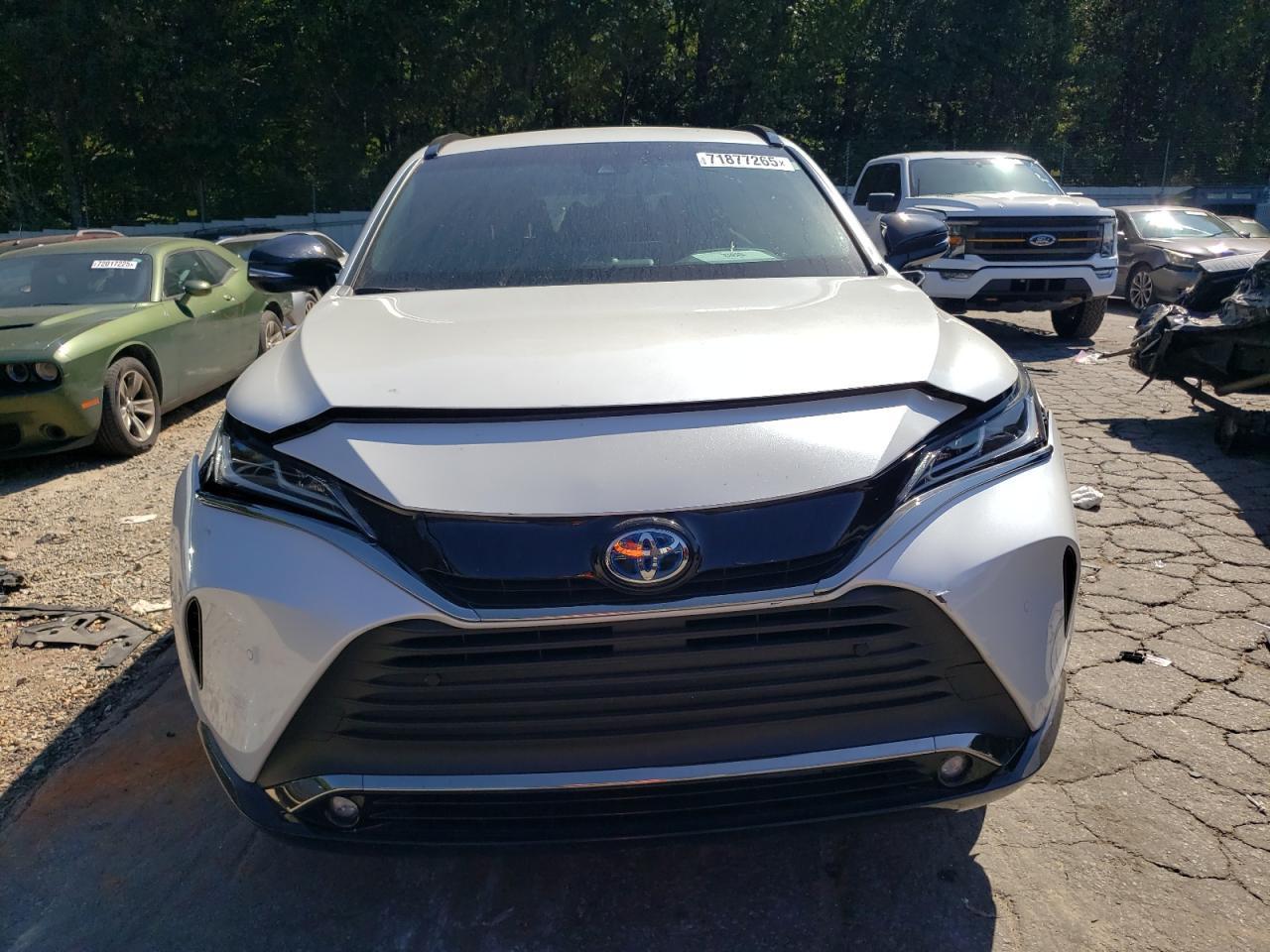 2024 Toyota Venza Le - Фото 5