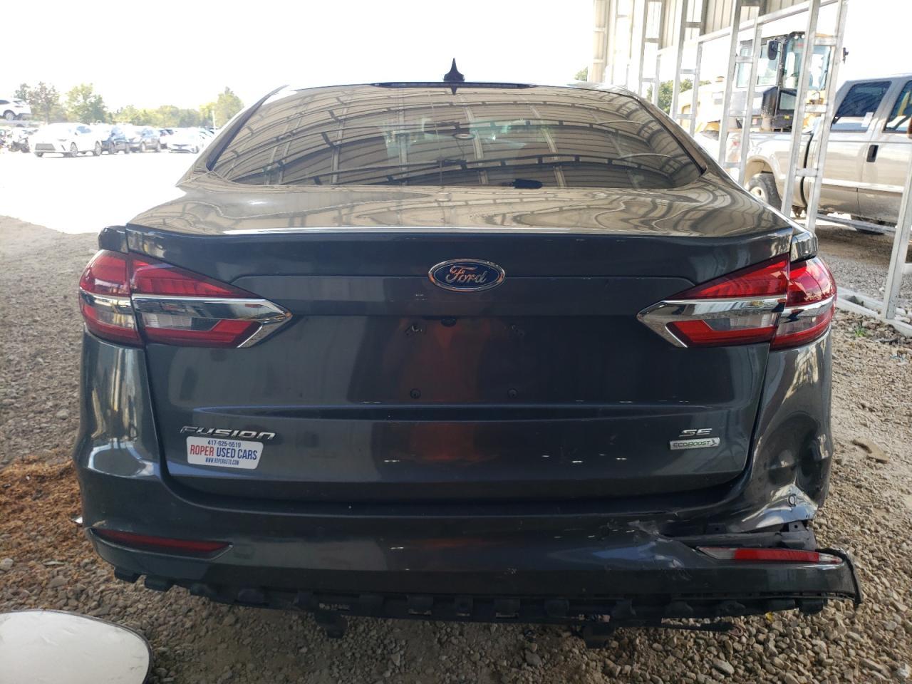 2020 Ford Fusion Se - Фото 6