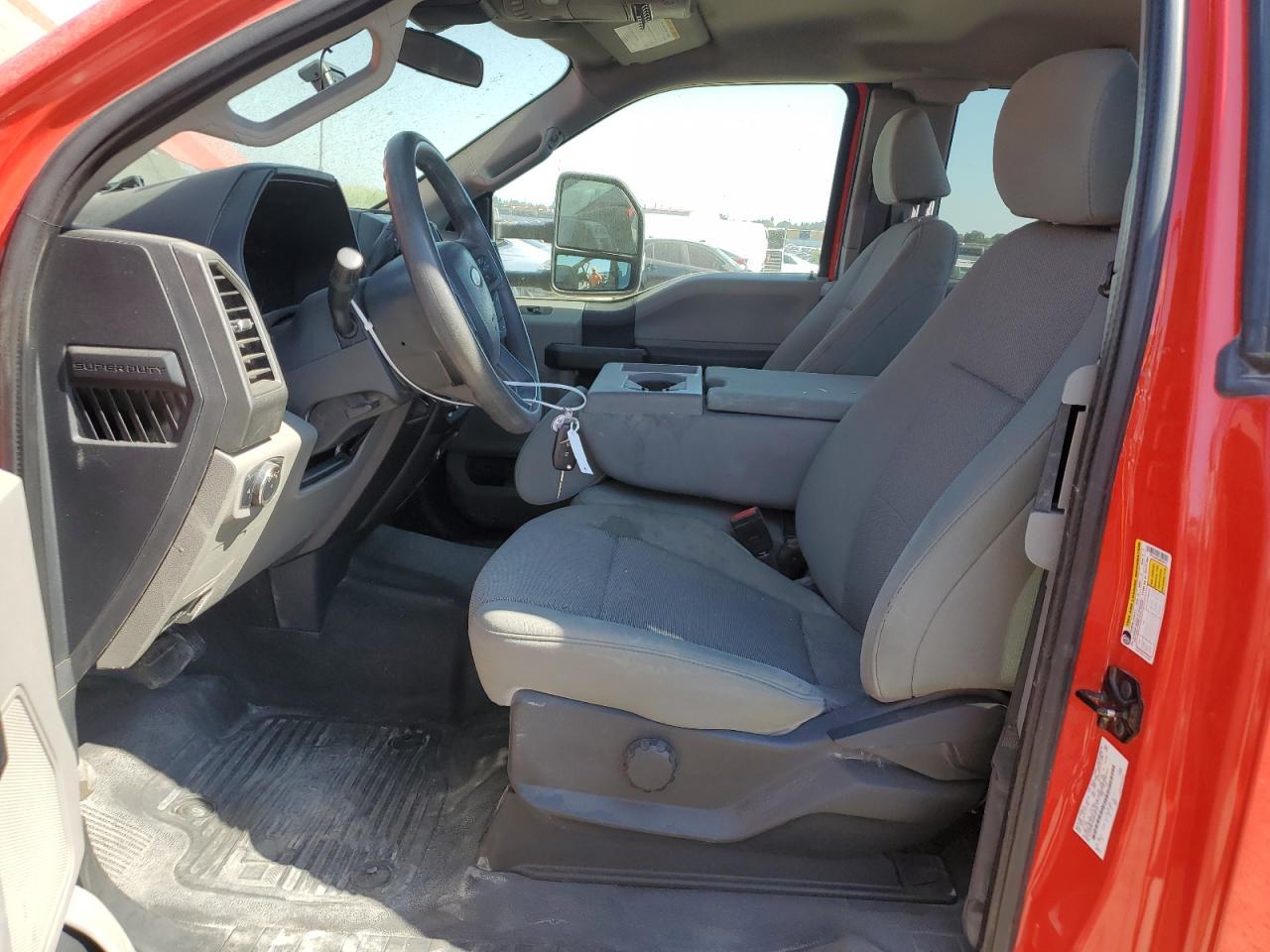 2022 Ford F250 Super Duty - Фото 7