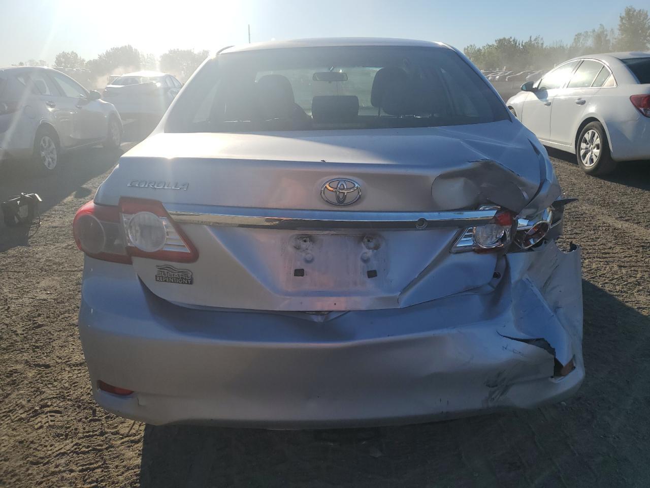 2012 Toyota Corolla Base - Фото 6