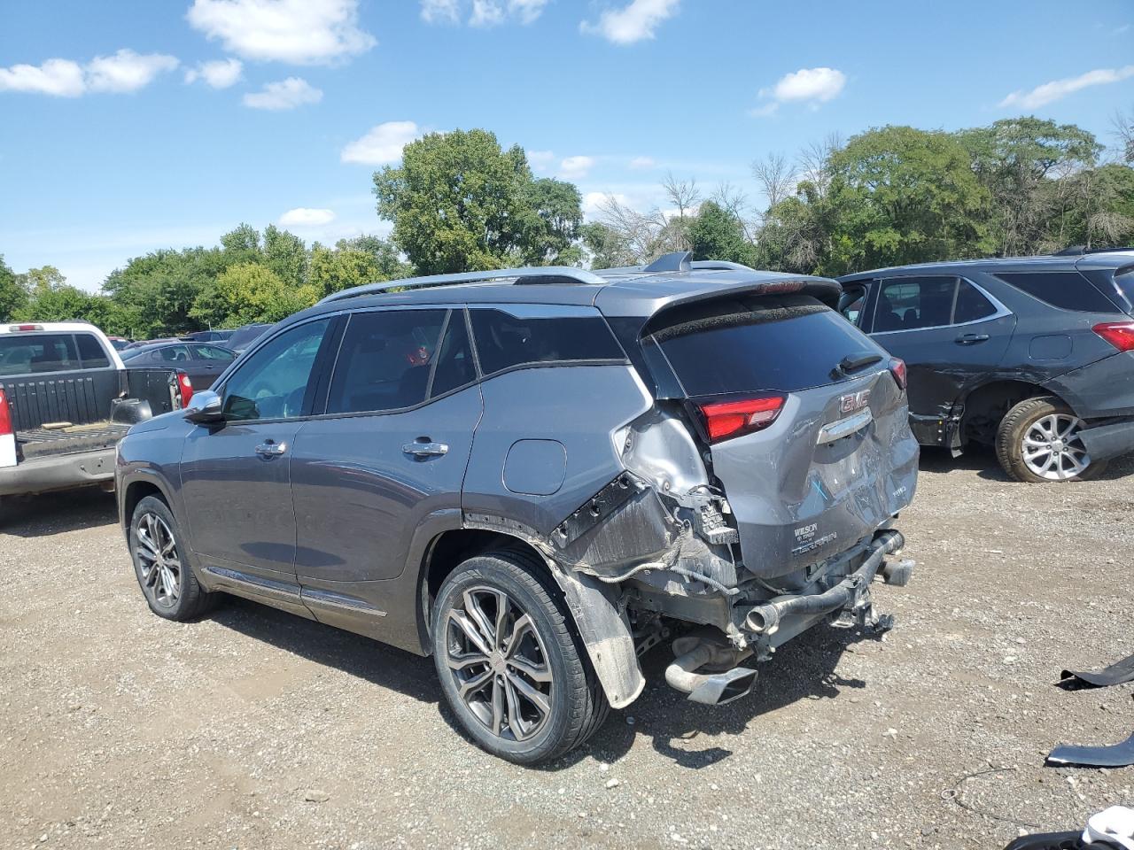 2020 GMC Terrain Denali - Фото 2