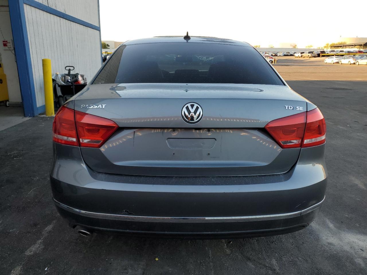 2014 Volkswagen Passat Se - Фото 6