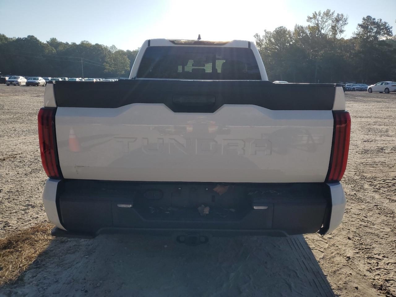 2025 Toyota Tundra Double Cab Sr - Фото 6