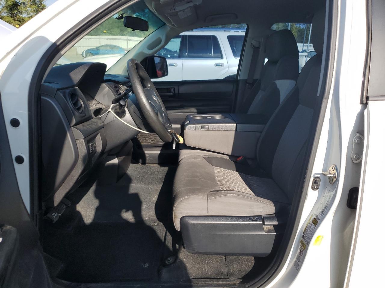 2014 Toyota Tundra Double Cab Sr - Image 7