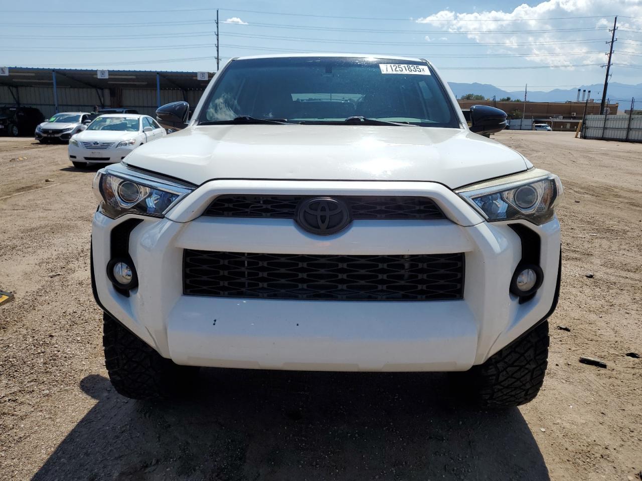 2015 Toyota 4Runner Sr5/Sr5 Premium - Image 5