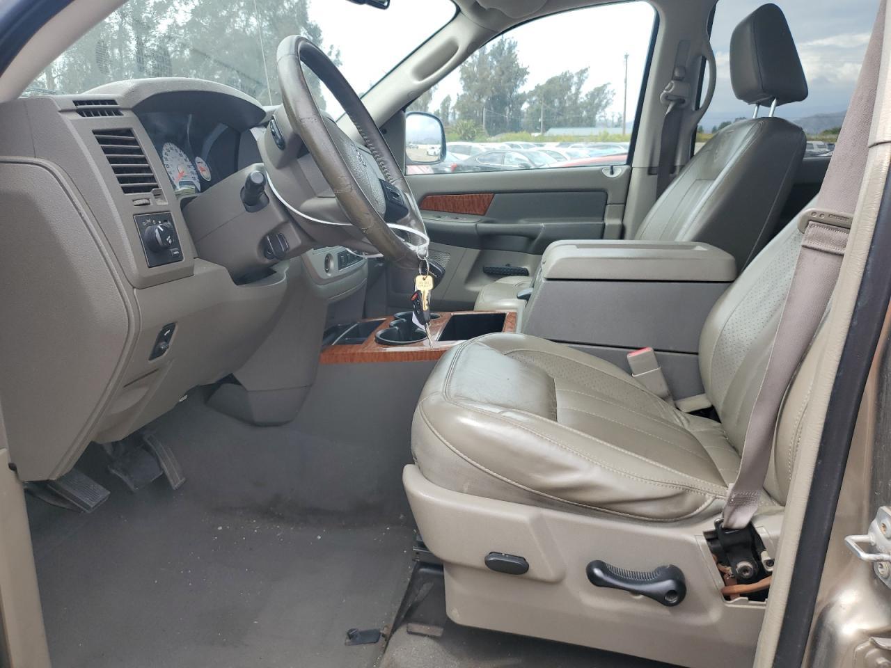 2007 Dodge Ram 1500 St - Фото 7
