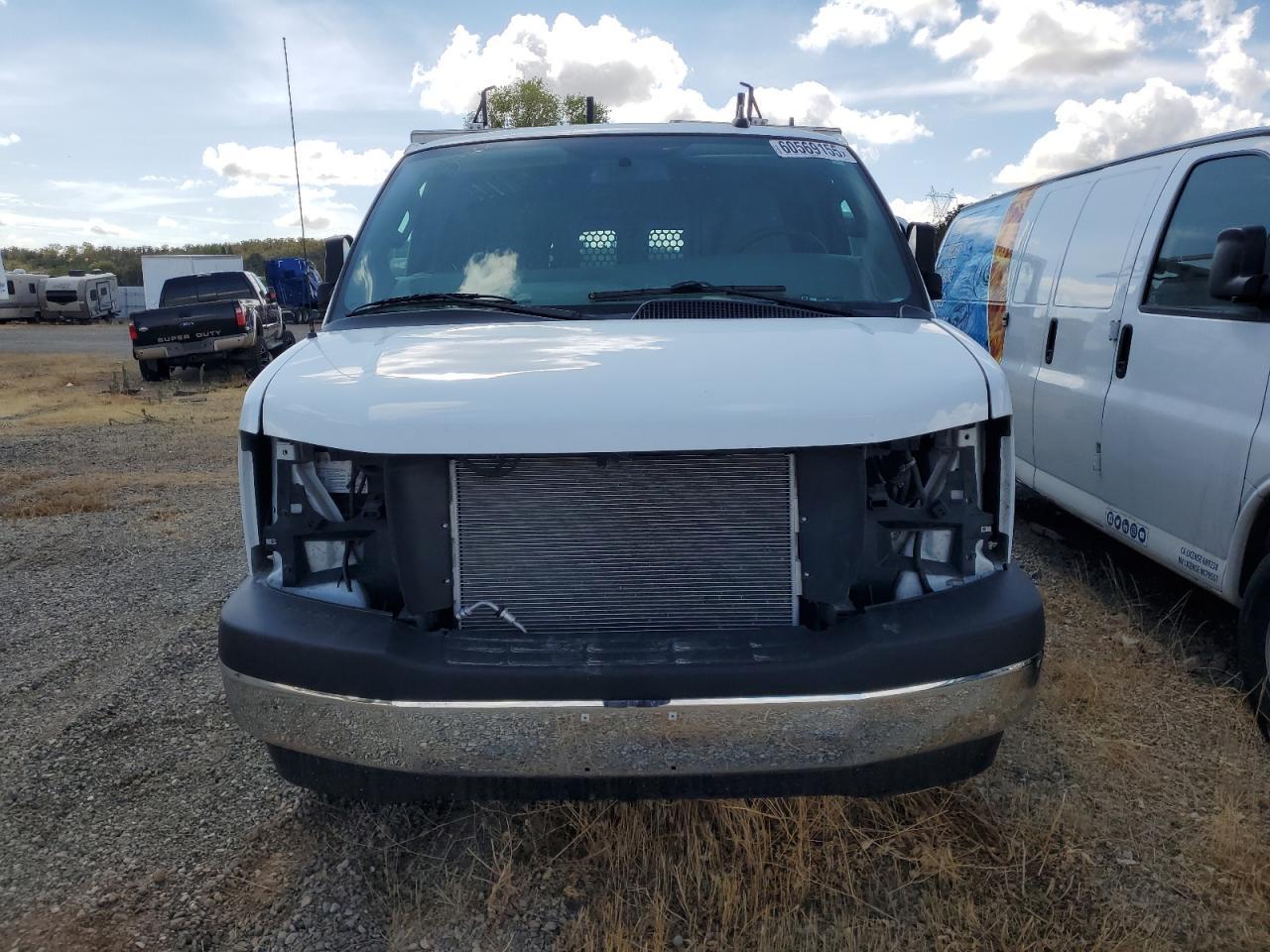 2021 Chevrolet Express G2500 - Фото 5
