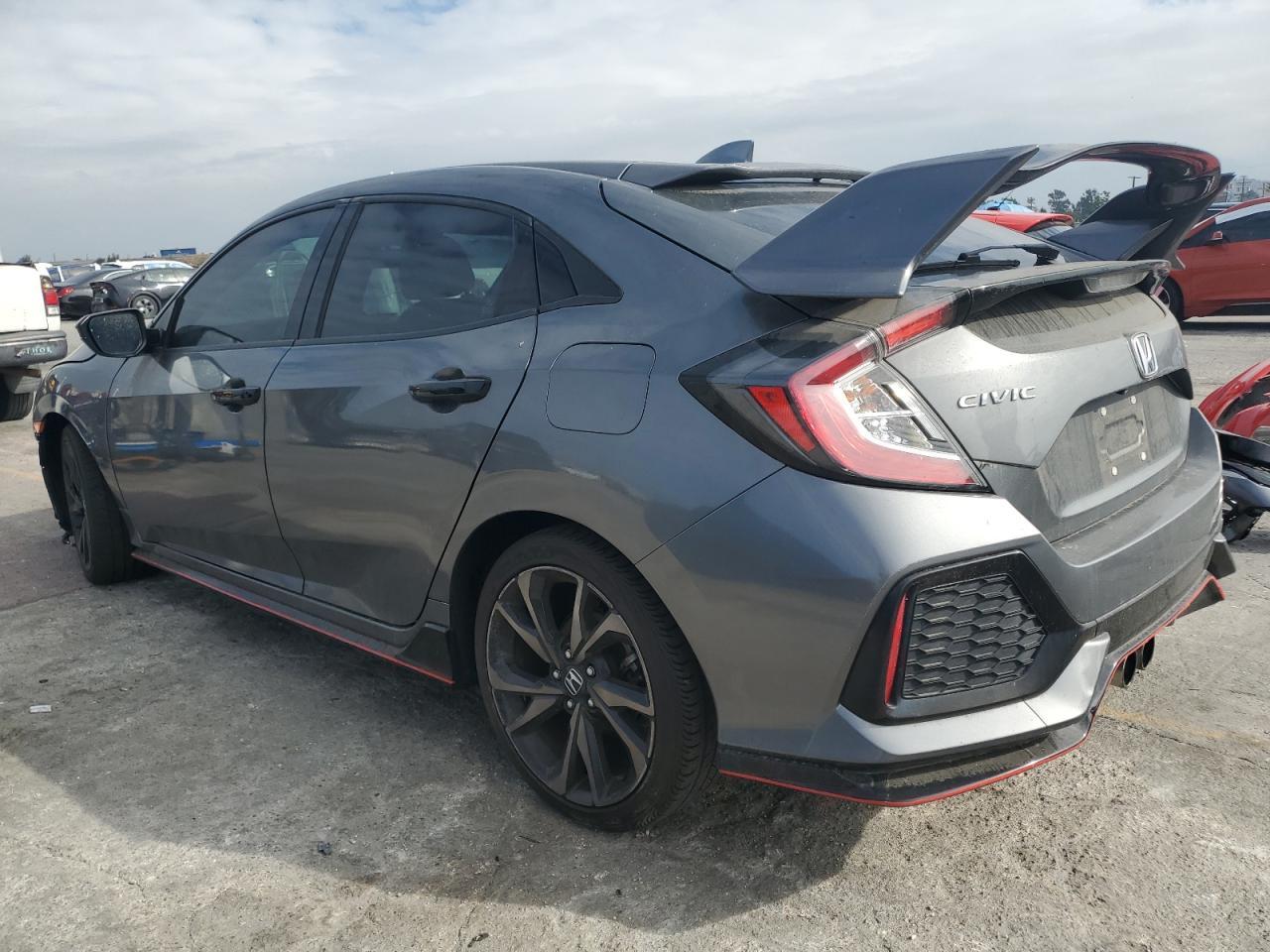 2019 Honda Civic Sport - Image 2