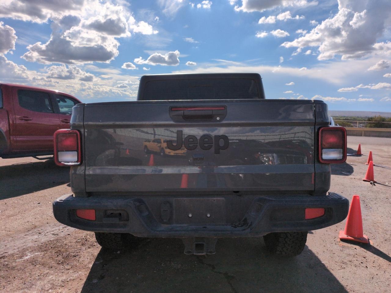 2023 Jeep Gladiator Sport - Фото 6