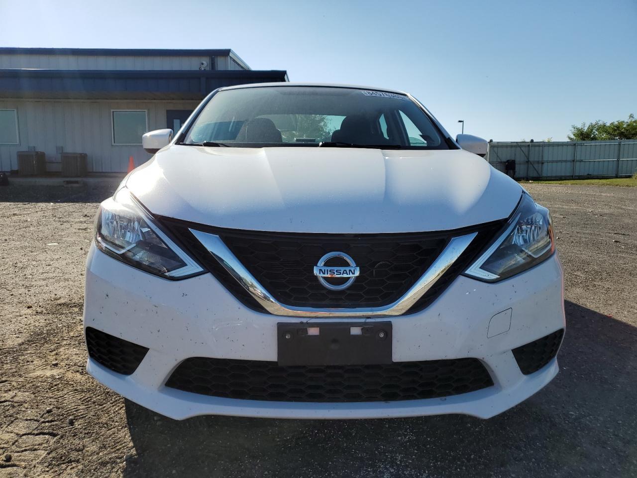 2016 Nissan Sentra S - Фото 5
