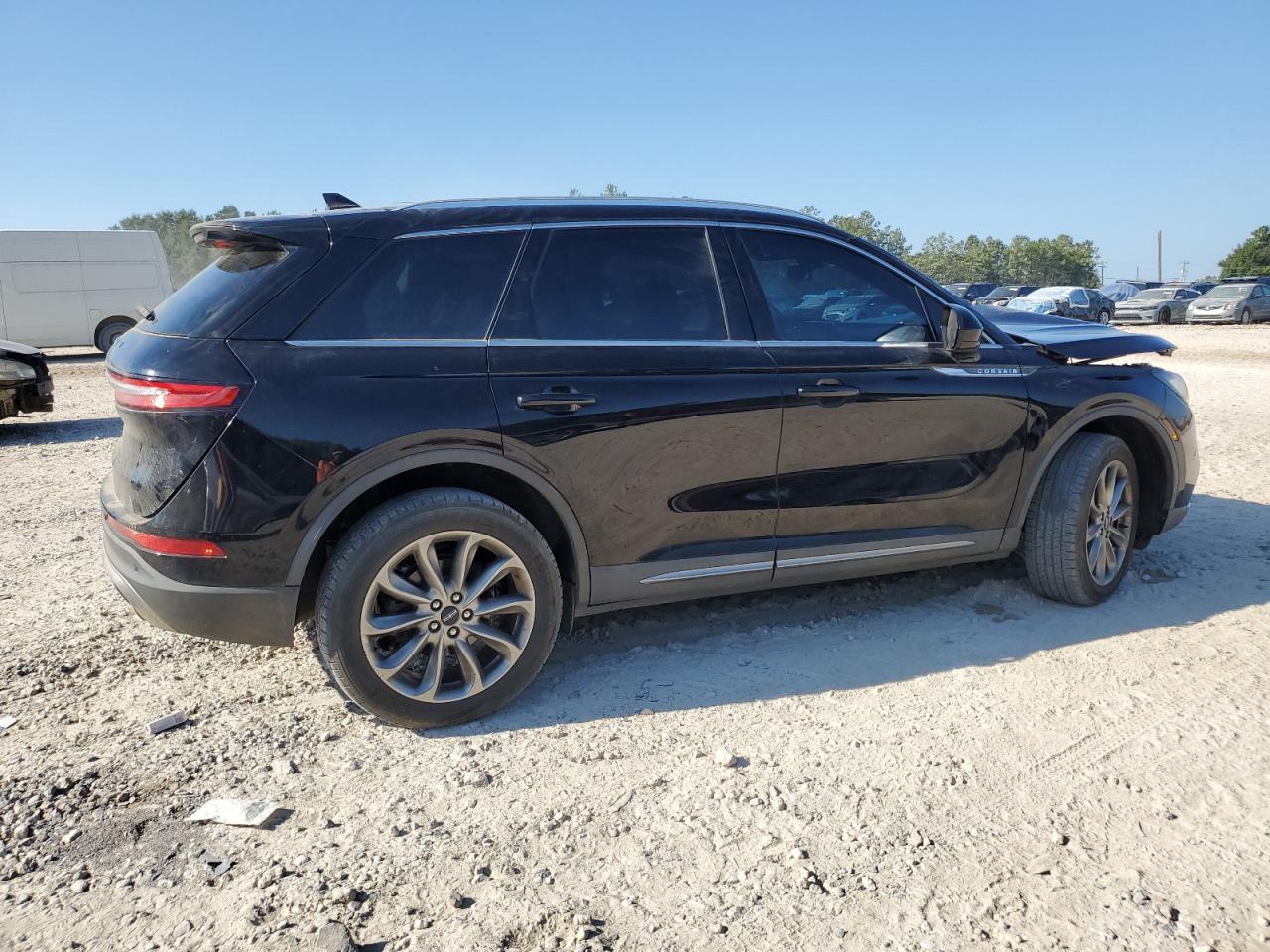 2020 Lincoln Corsair - Image 3