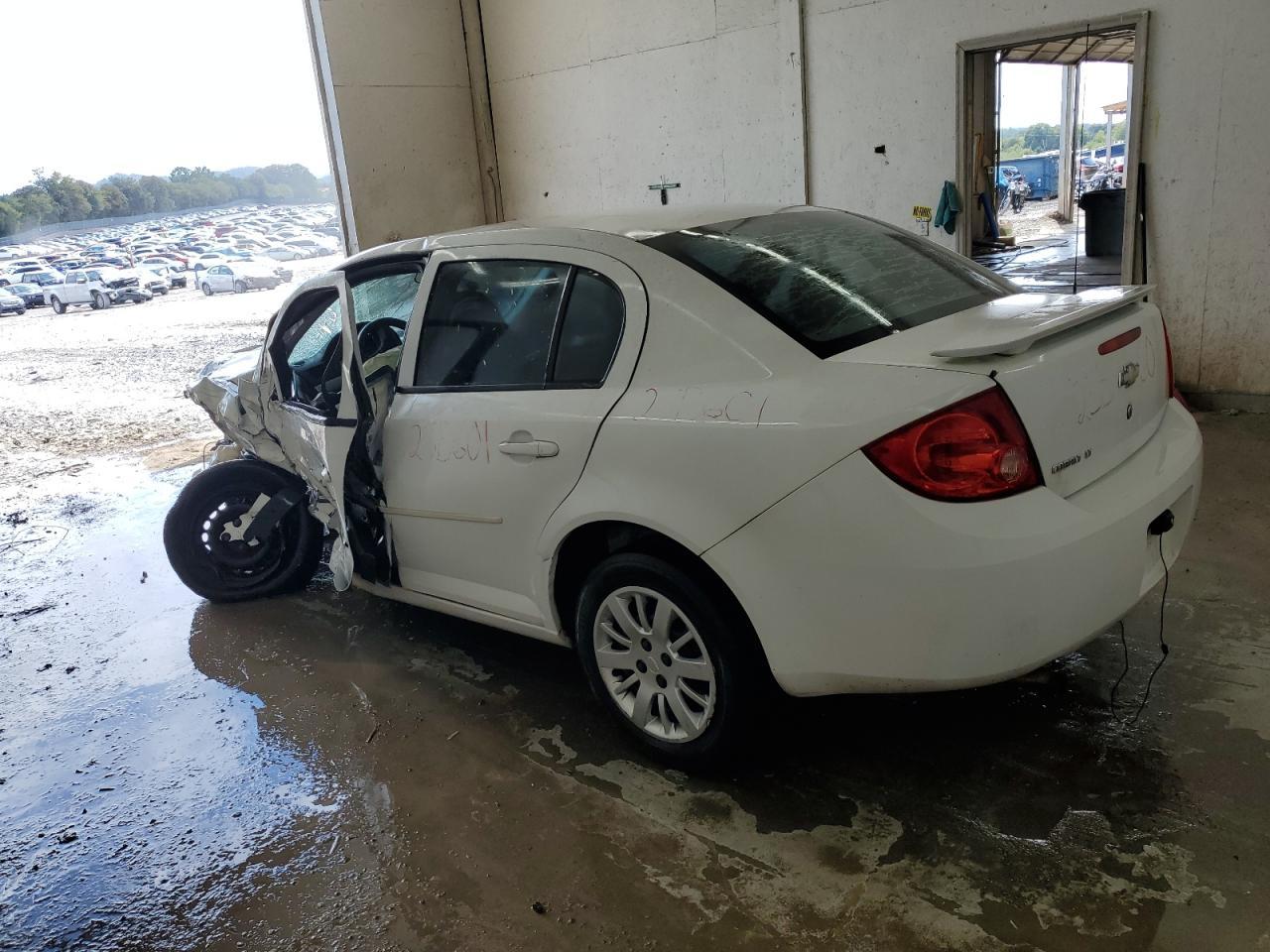 2010 Chevrolet Cobalt 1Lt - Image 2