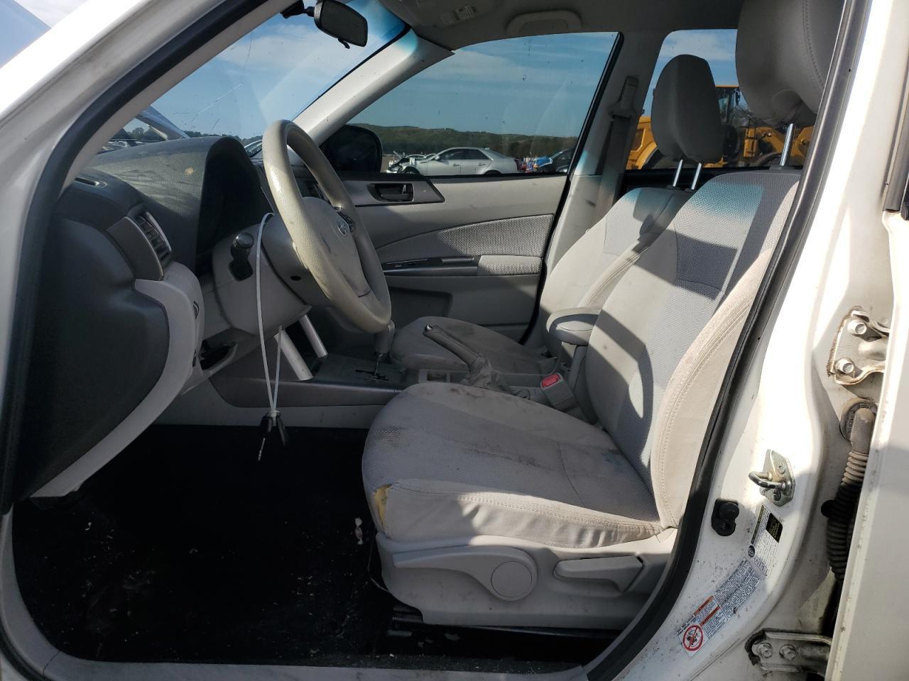 2011 Subaru Forester 2.5X - Фото 7