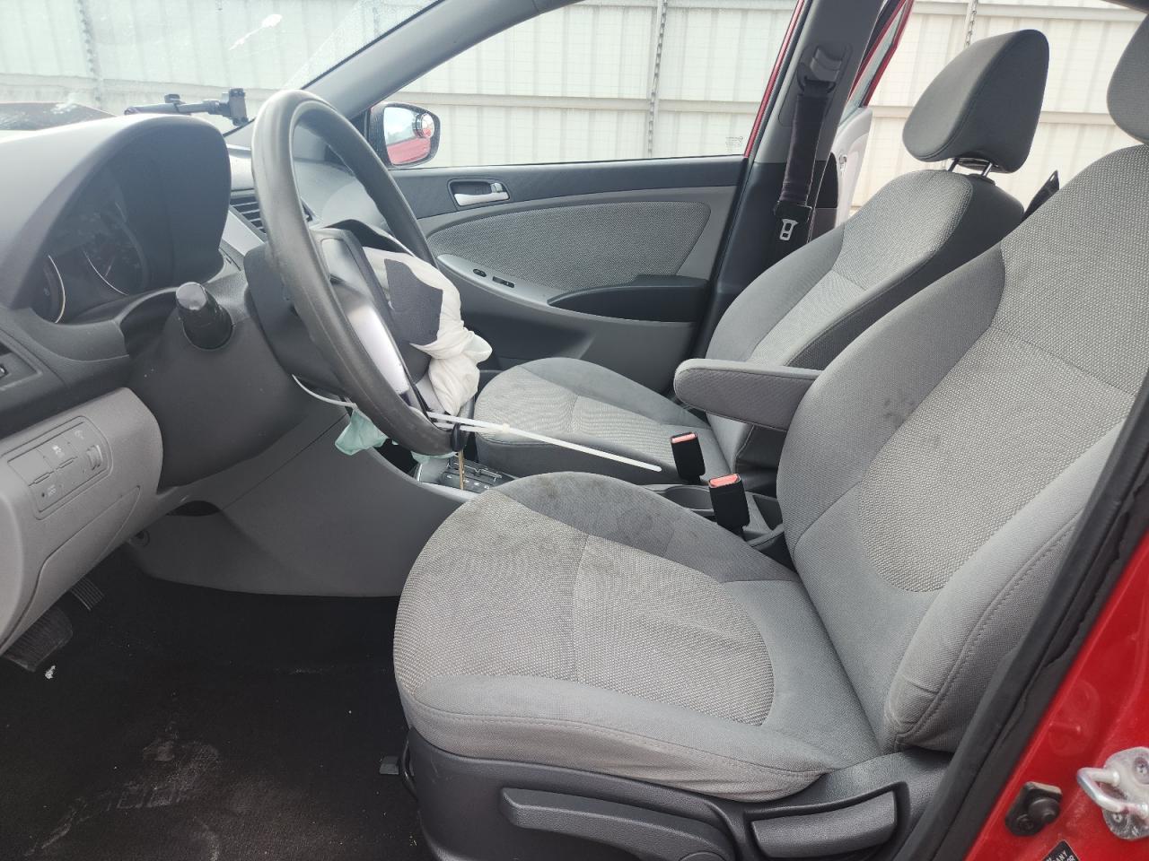 2013 Hyundai Accent Gls - Фото 7