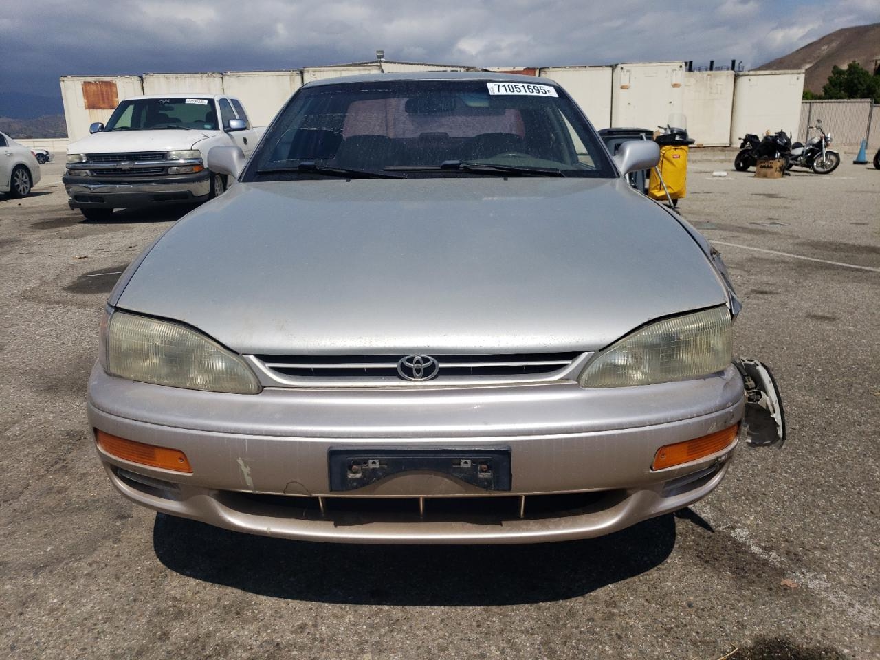 1996 Toyota Camry Le - Фото 5