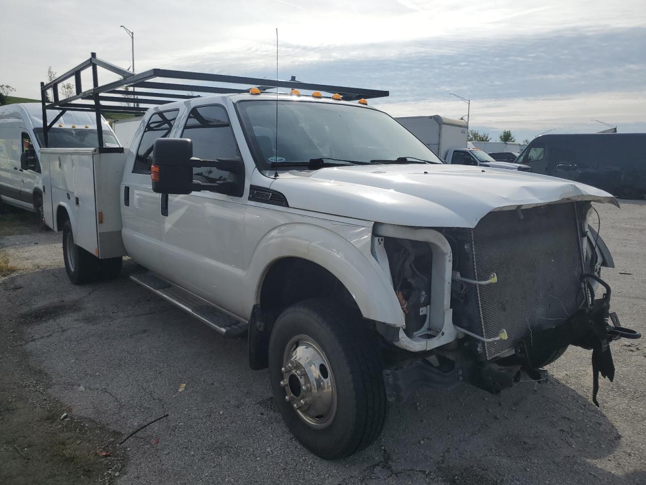 2011 Ford F350 Super Duty - Image 4