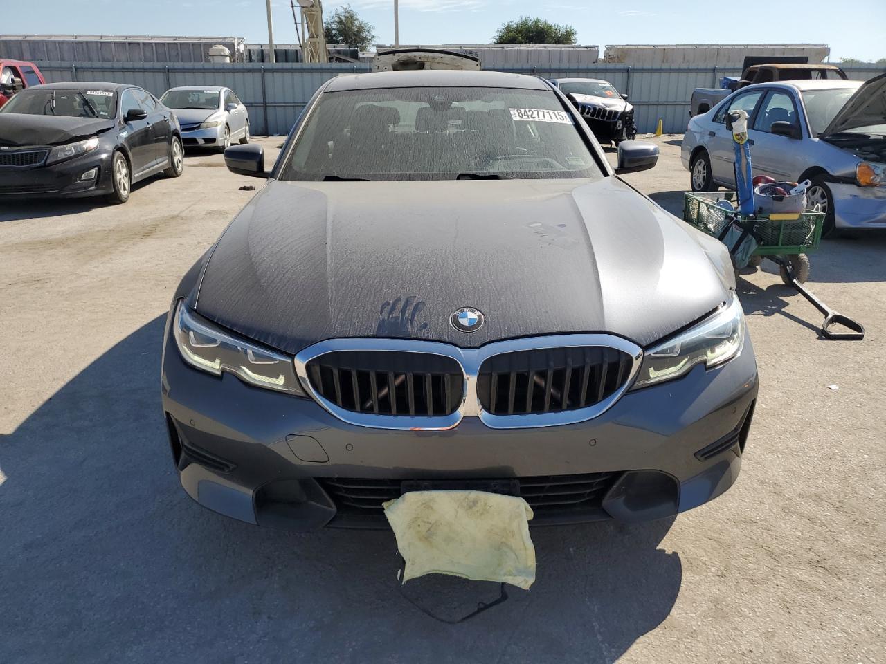 2019 BMW 330Xi - Фото 5