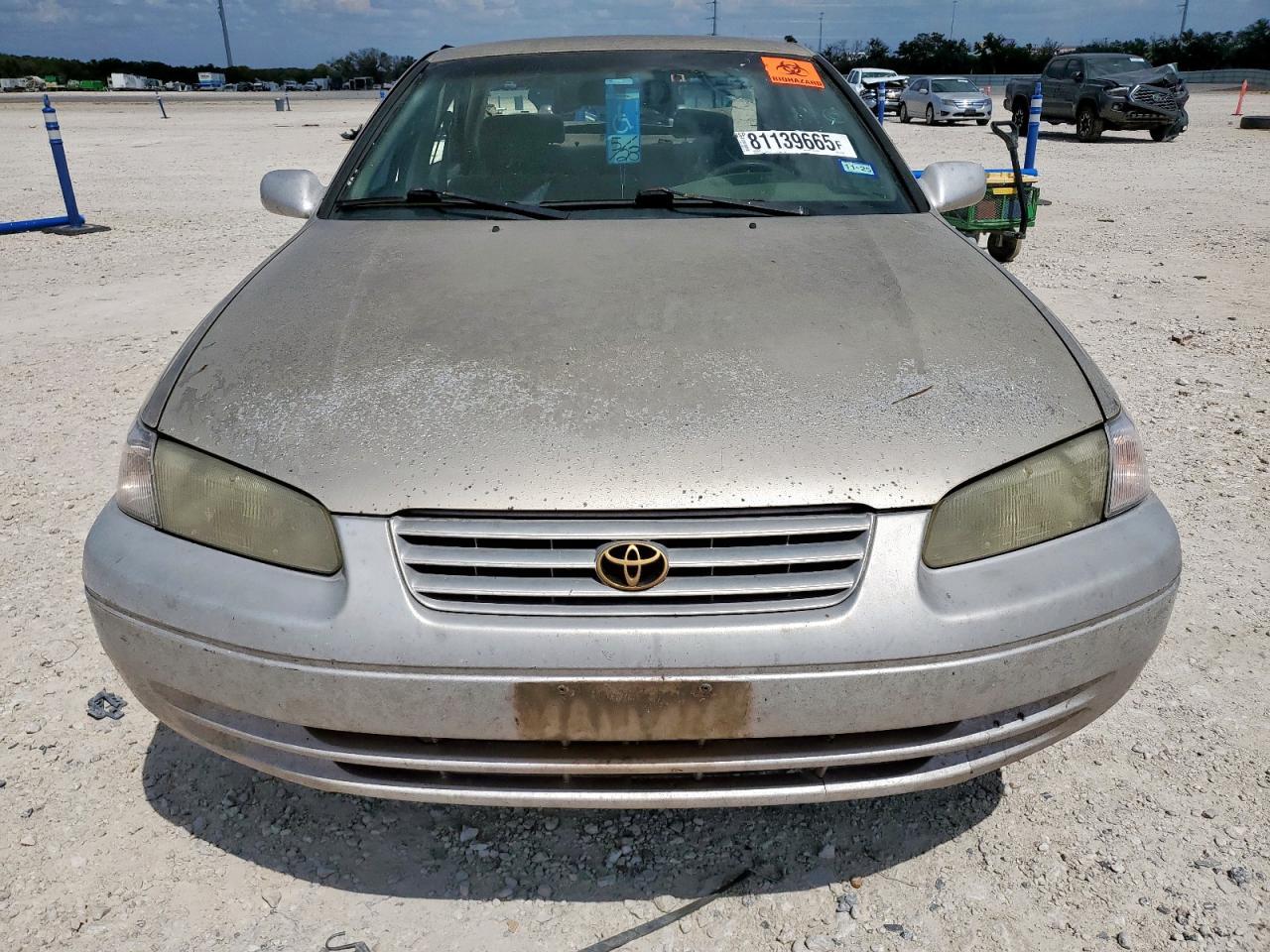 1997 Toyota Camry Le - Фото 5