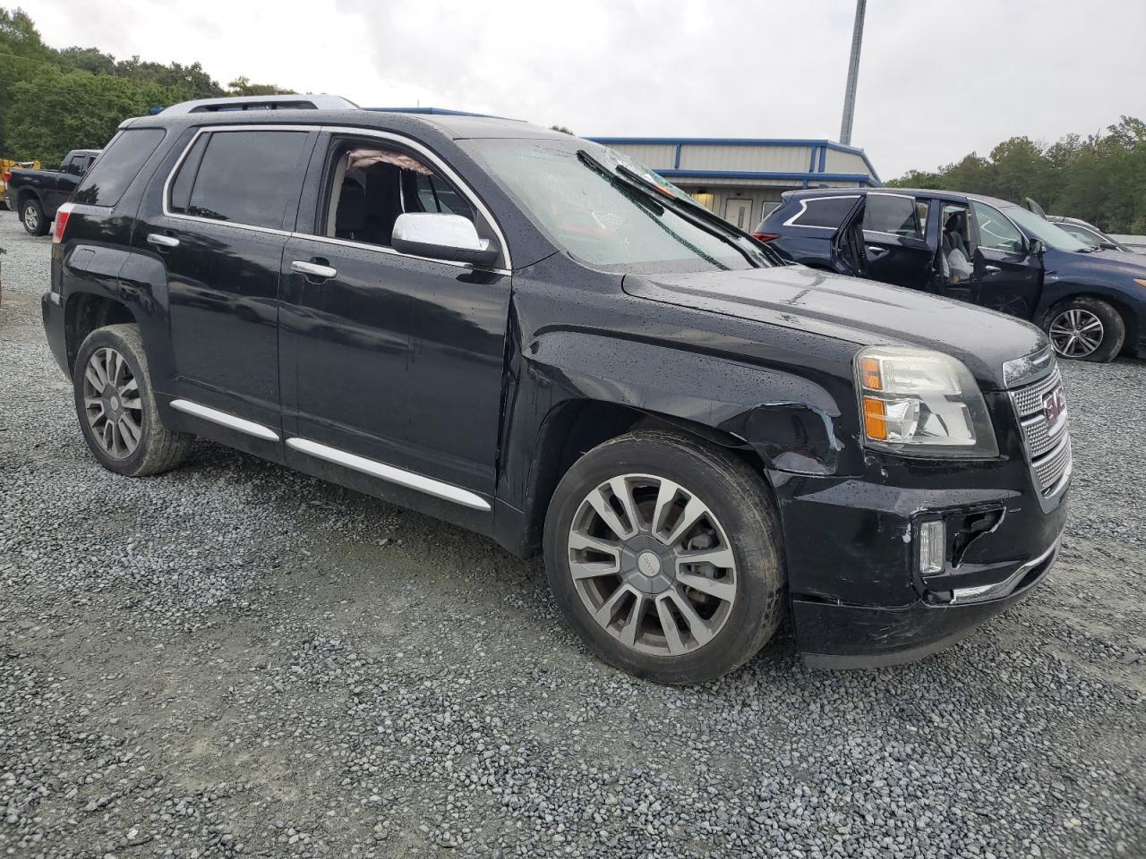 2017 GMC Terrain Denali - Фото 4