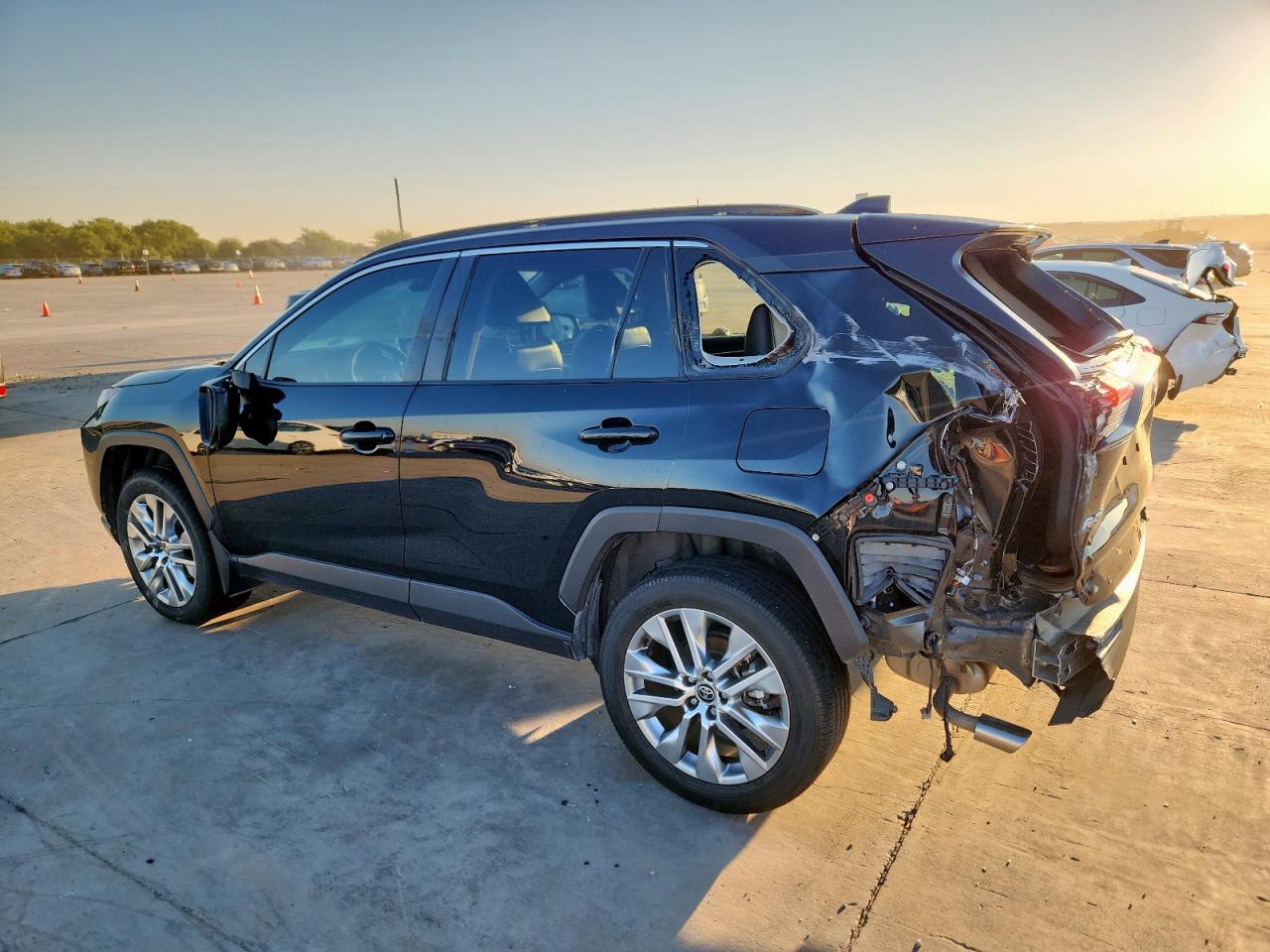 2024 Toyota Rav4 Xle Premium - Image 2
