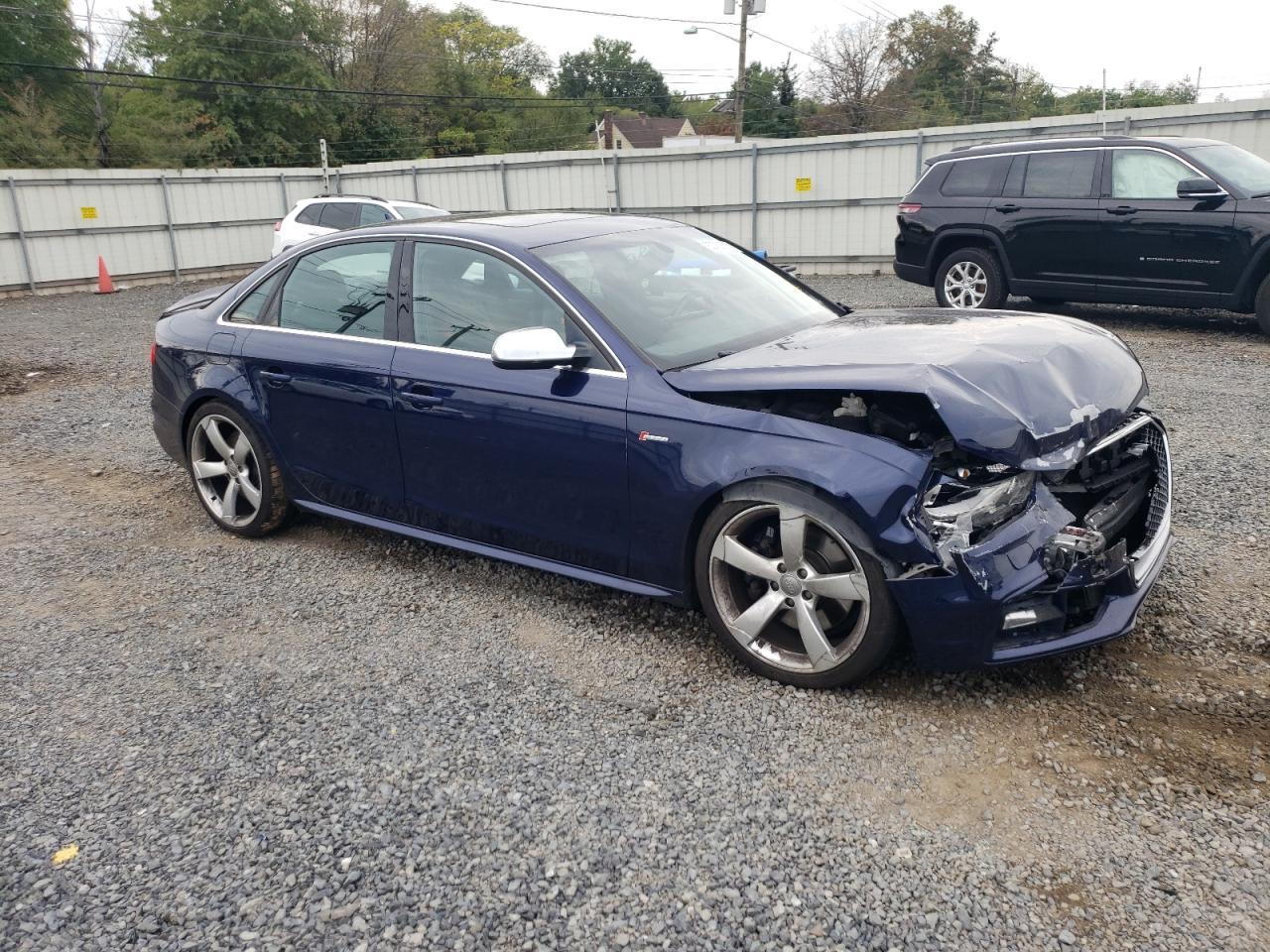 2014 Audi S4 Premium Plus - Image 4