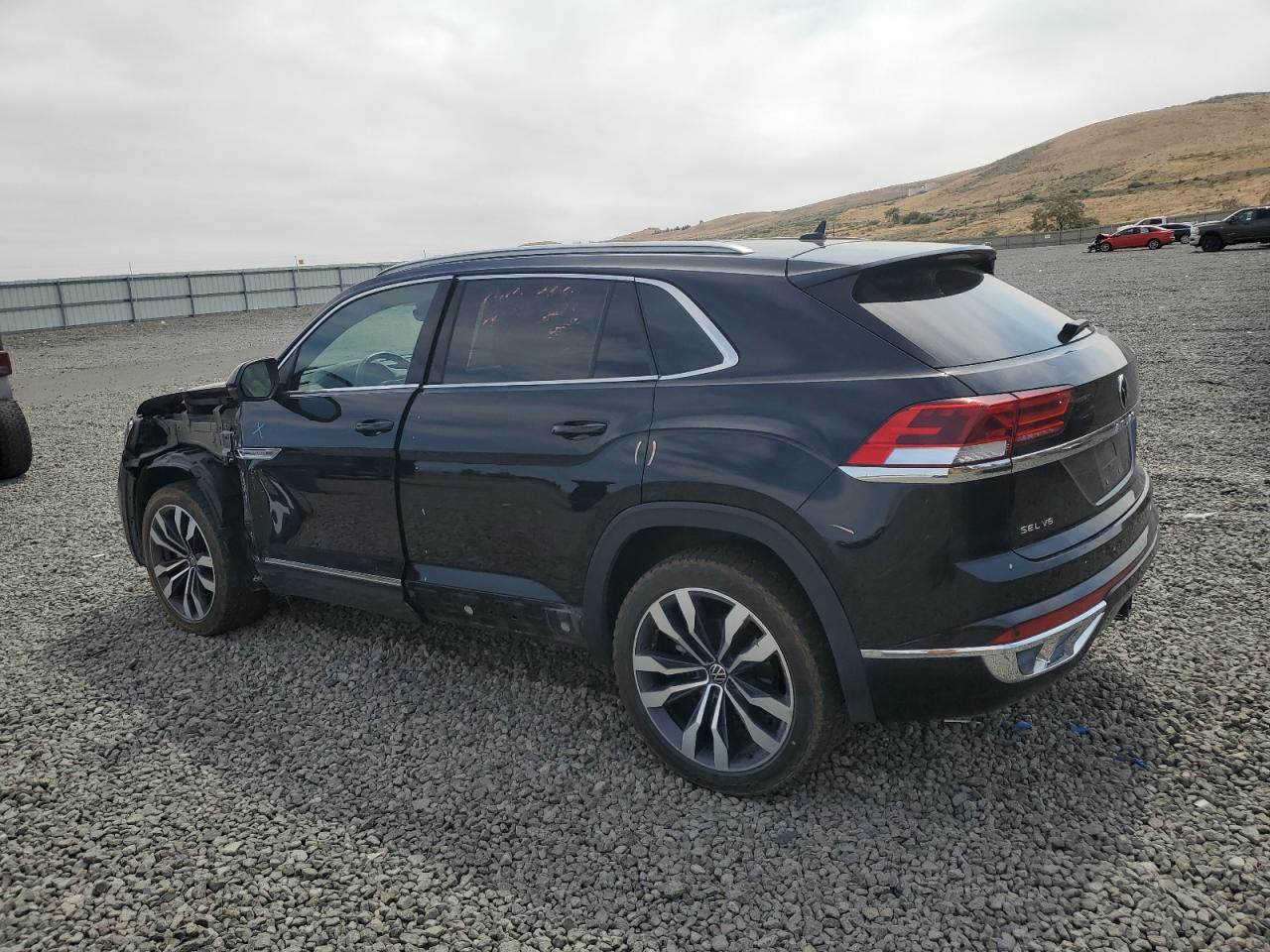 2021 Volkswagen Atlas Cross Sport Sel Premium R-Line - Фото 2