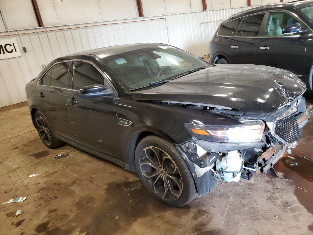2016 Ford Taurus Sho - Фото 4