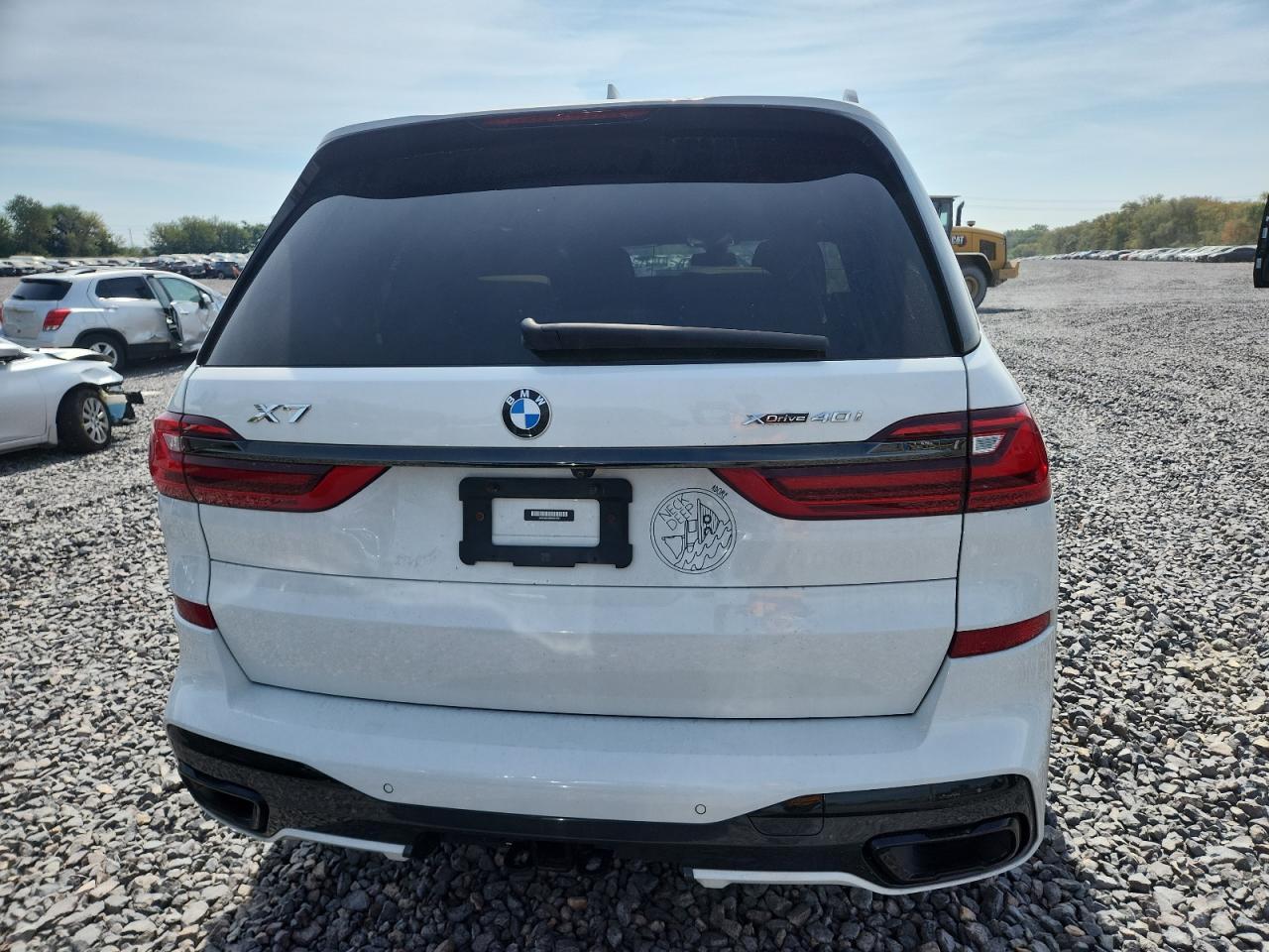 2022 BMW X7 xDrive40I - Фото 6