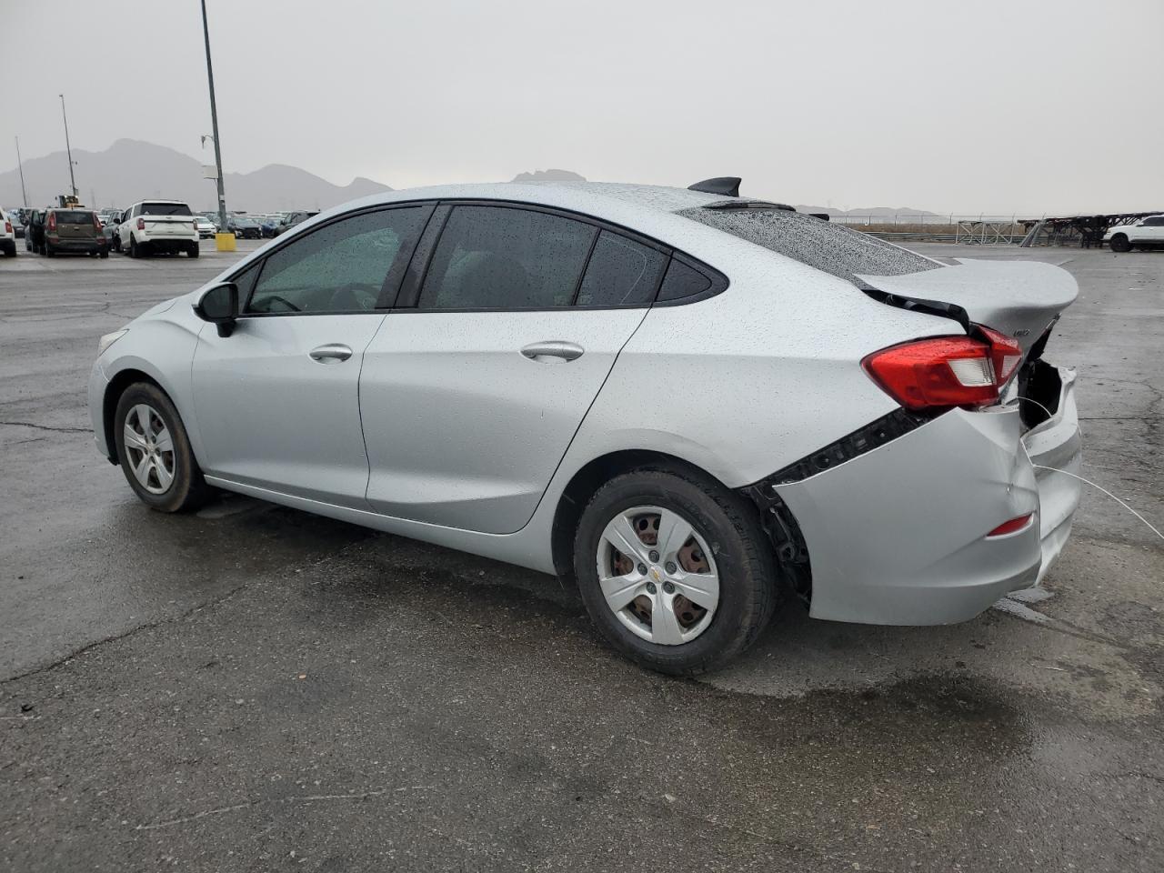 2018 Chevrolet Cruze Ls - Image 2