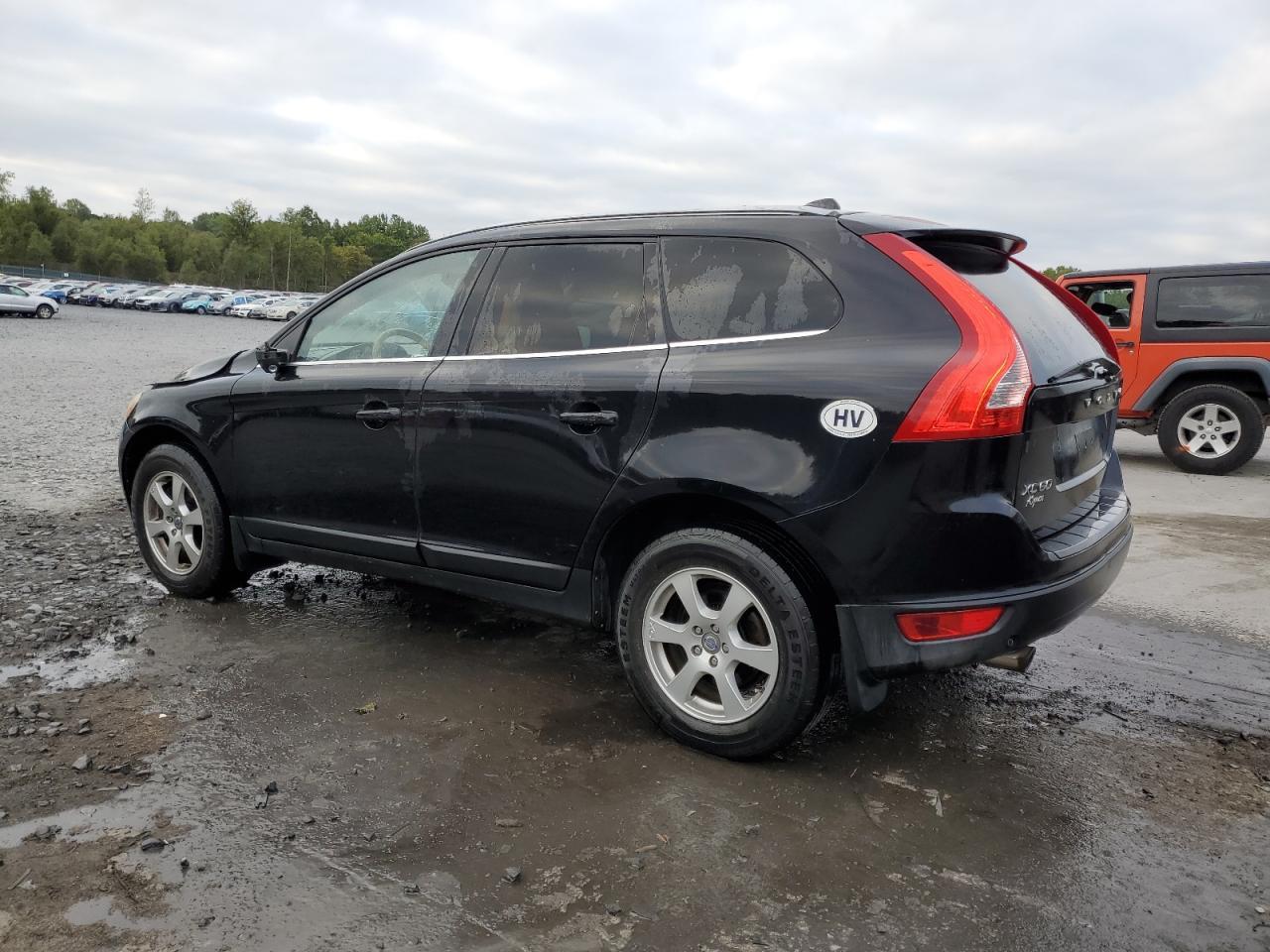 2012 Volvo Xc60 3.2 - Image 2
