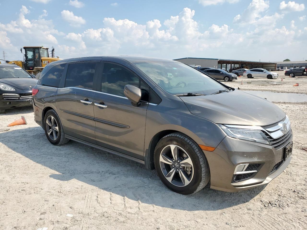 2018 Honda Odyssey Touring - Фото 4