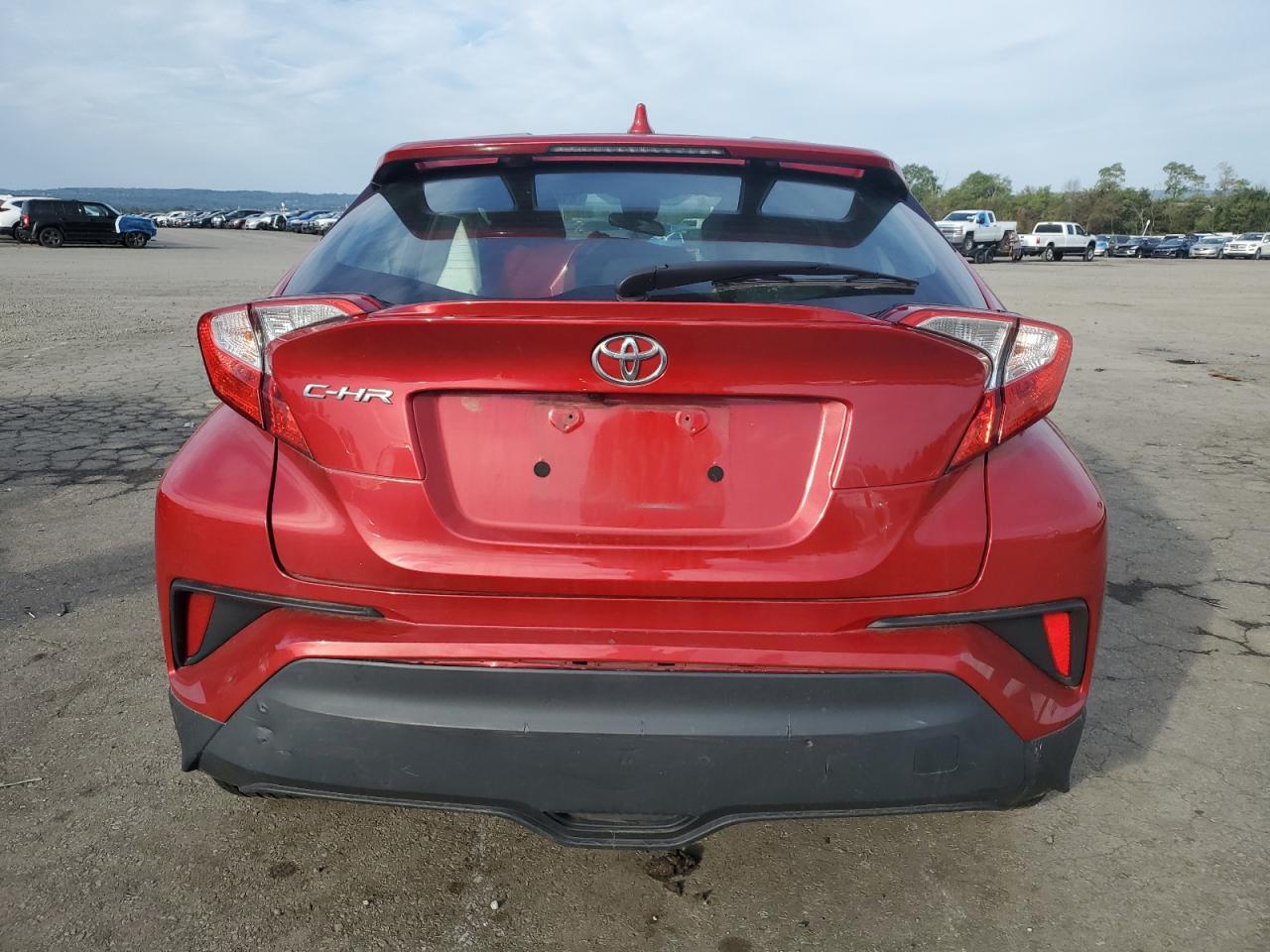 2021 Toyota C-Hr Xle - Фото 6
