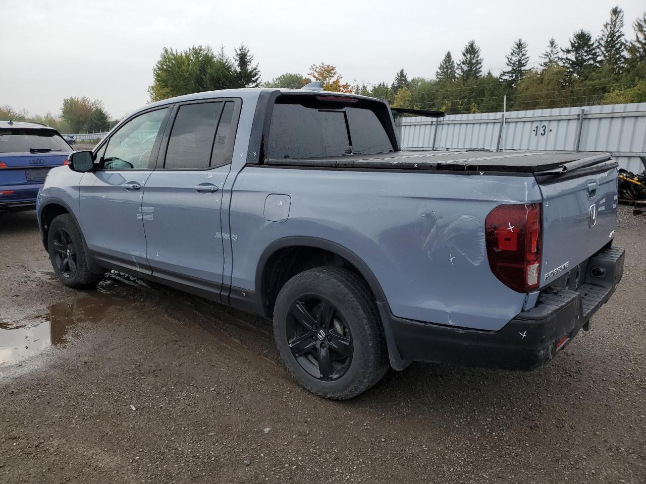 2022 Honda Ridgeline Black Edition - Image 2