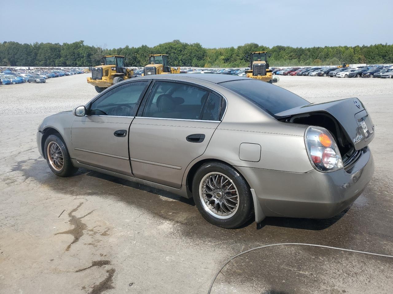 2005 Nissan Altima S - Фото 2