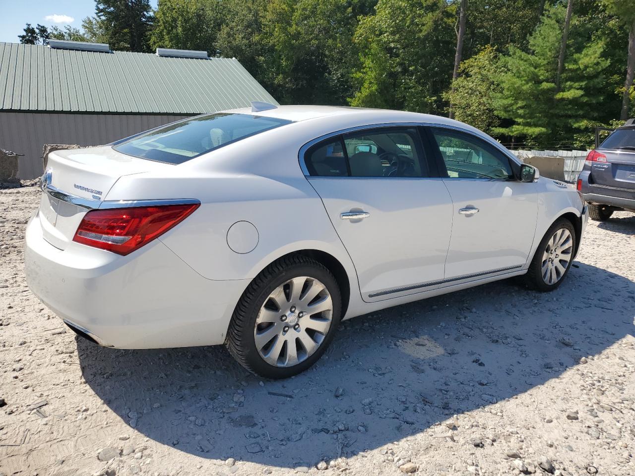 2015 Buick Lacrosse - Image 3