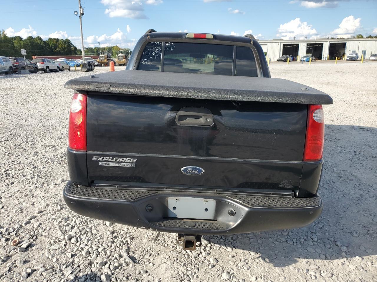 2003 Ford Explorer Sport Trac - Фото 6