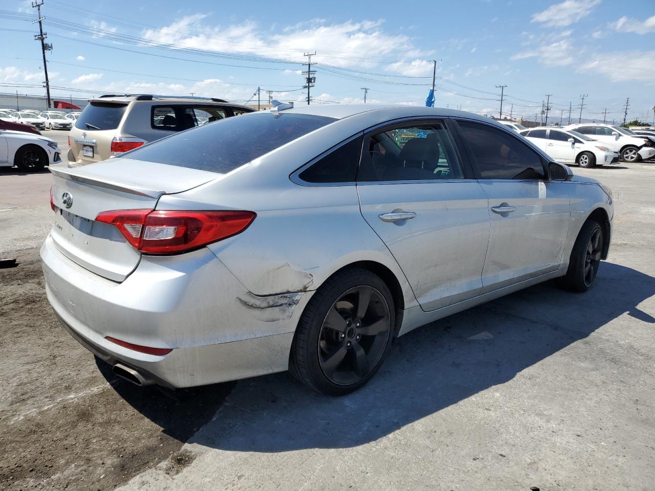 2017 Hyundai Sonata Se - Image 3