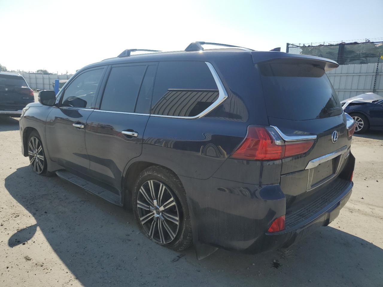 2018 Lexus Lx 570 - Фото 2