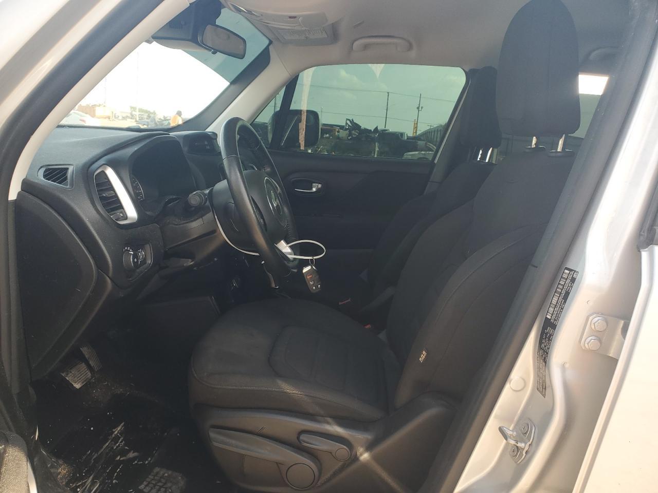 2020 Jeep Renegade Latitude - Фото 7