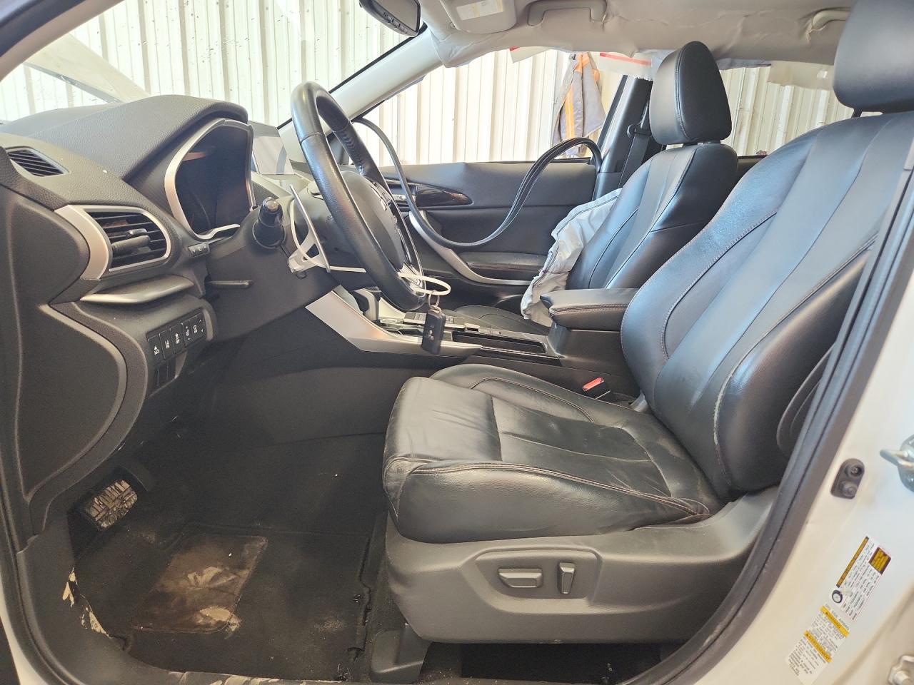 2018 Mitsubishi Eclipse Cross Se - Image 7