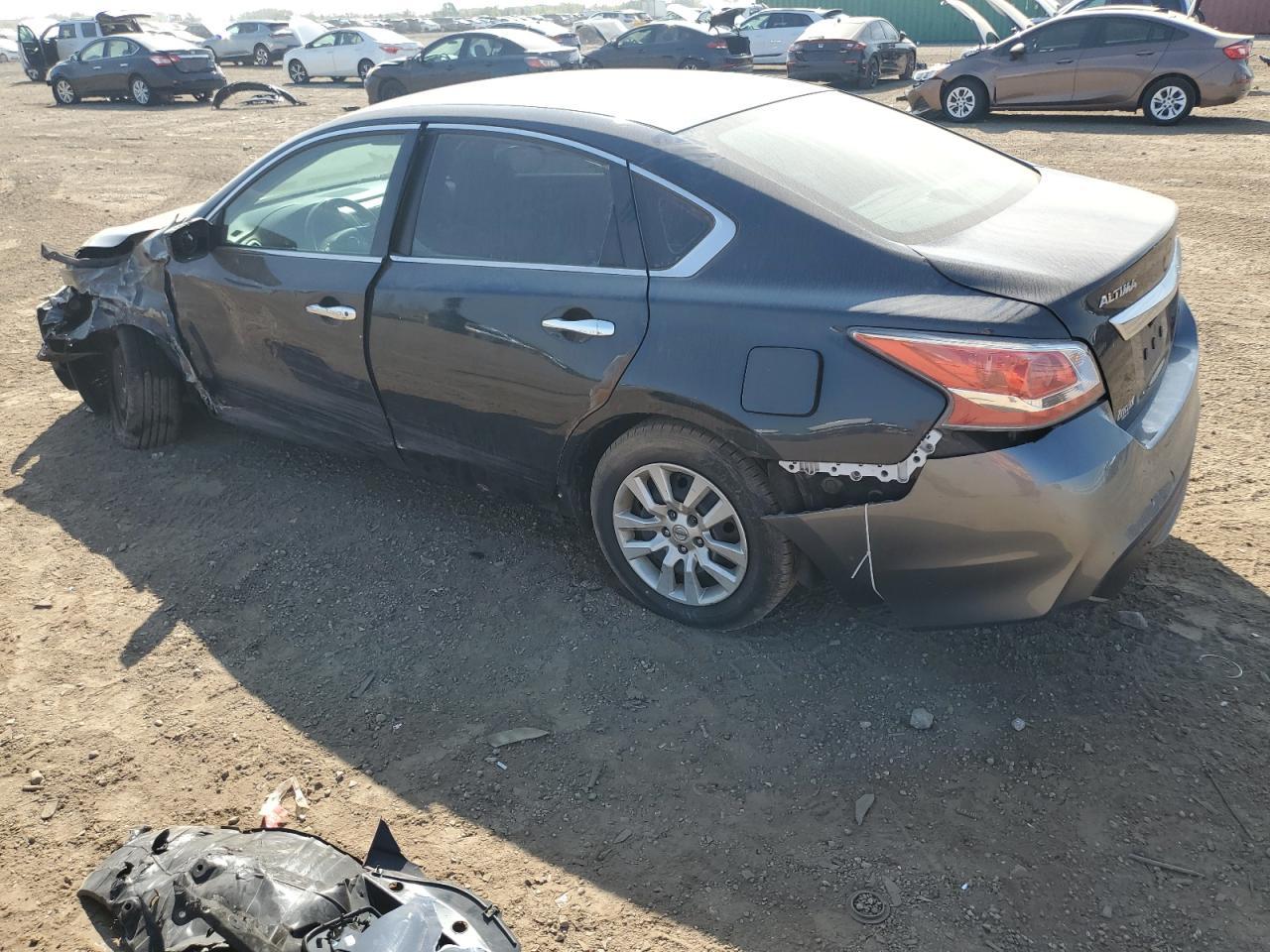2015 Nissan Altima 2.5 - Фото 2