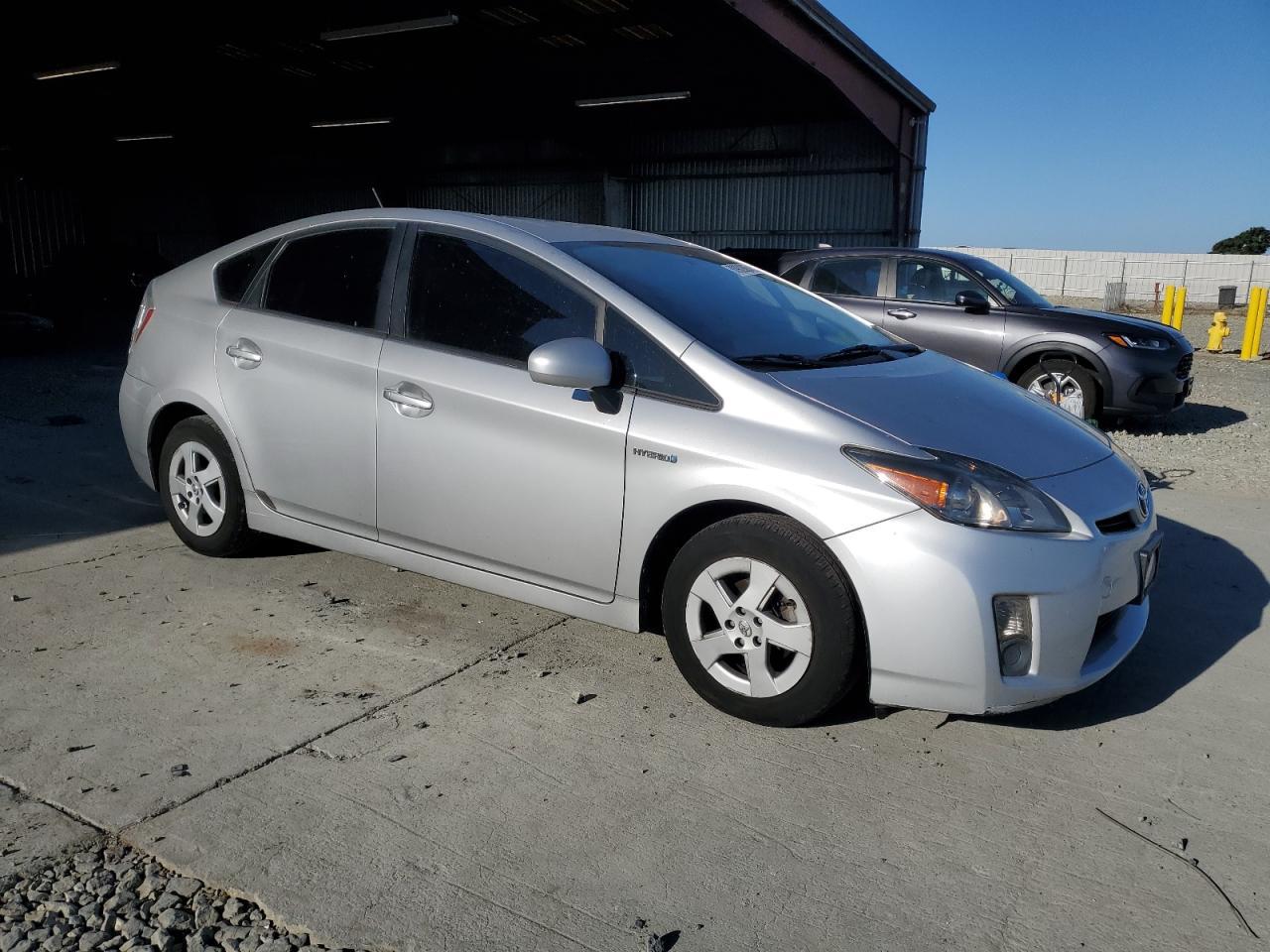2010 Toyota Prius - Image 4