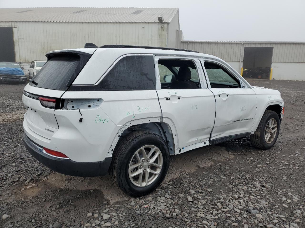 2025 Jeep Grand Cherokee Laredo - Фото 3