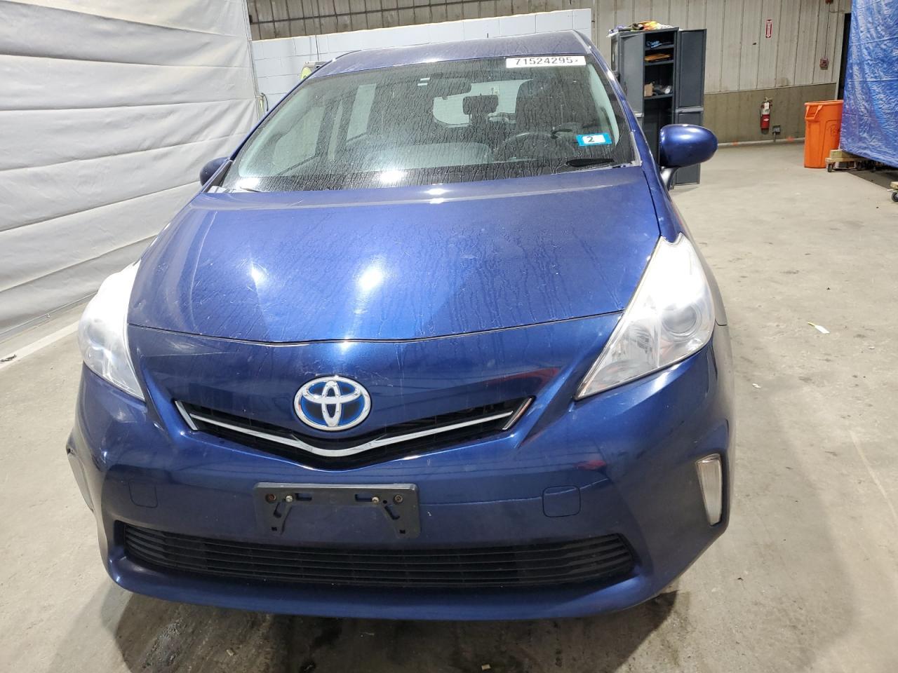 2012 Toyota Prius V - Фото 5