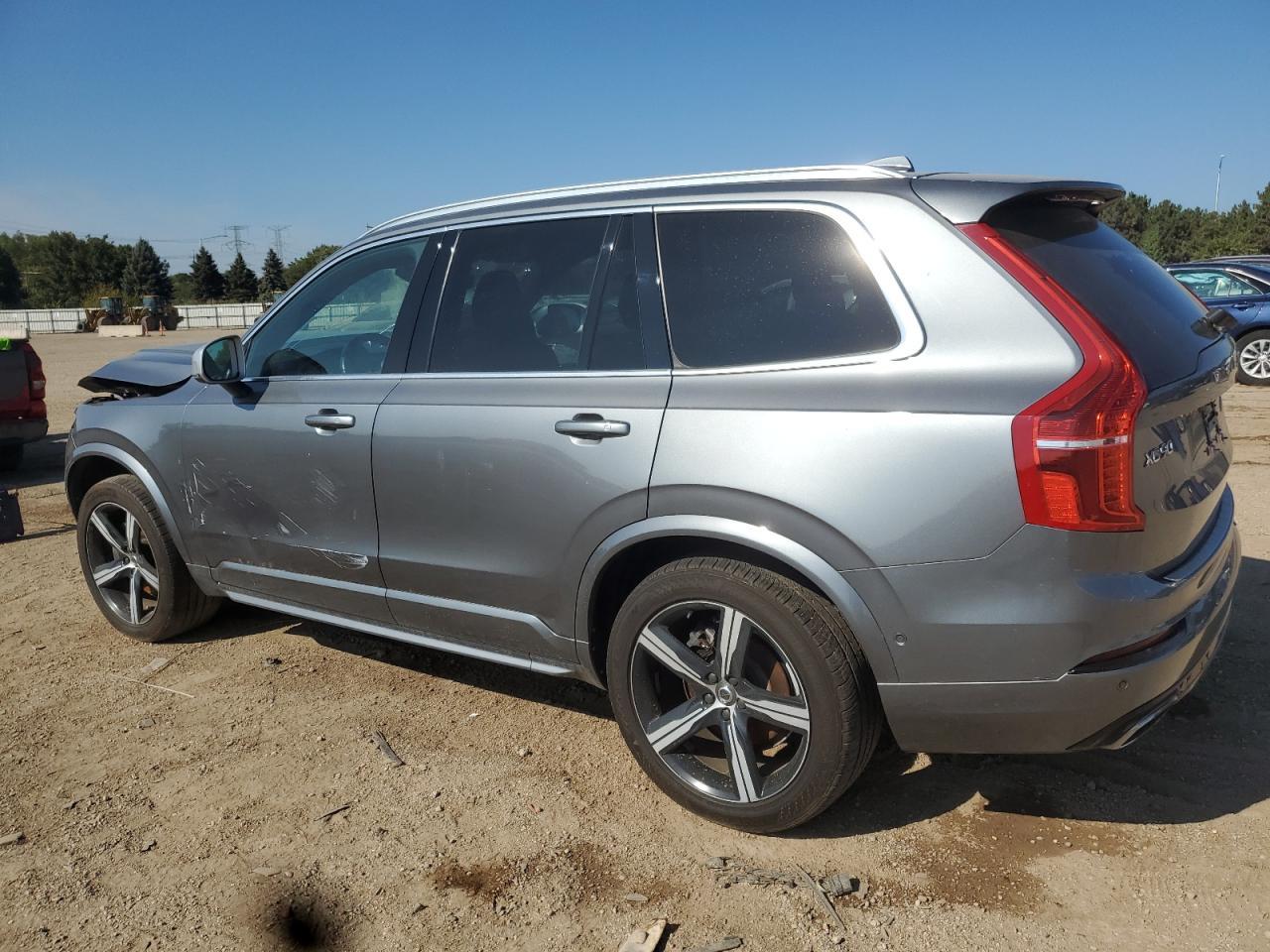 2016 Volvo Xc90 T6 - Фото 2