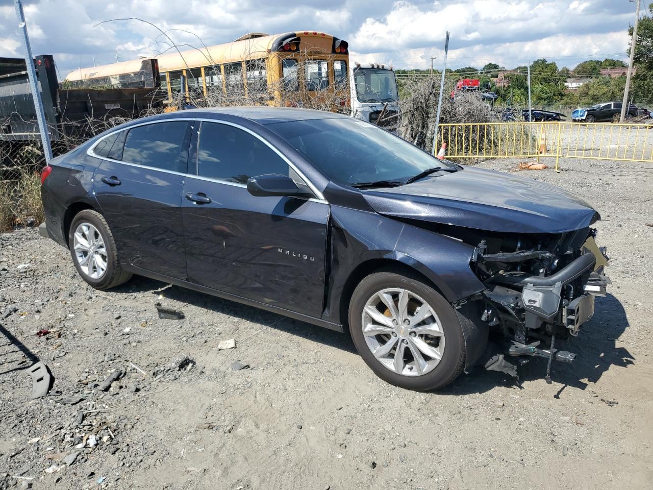 2023 Chevrolet Malibu Lt - Фото 4