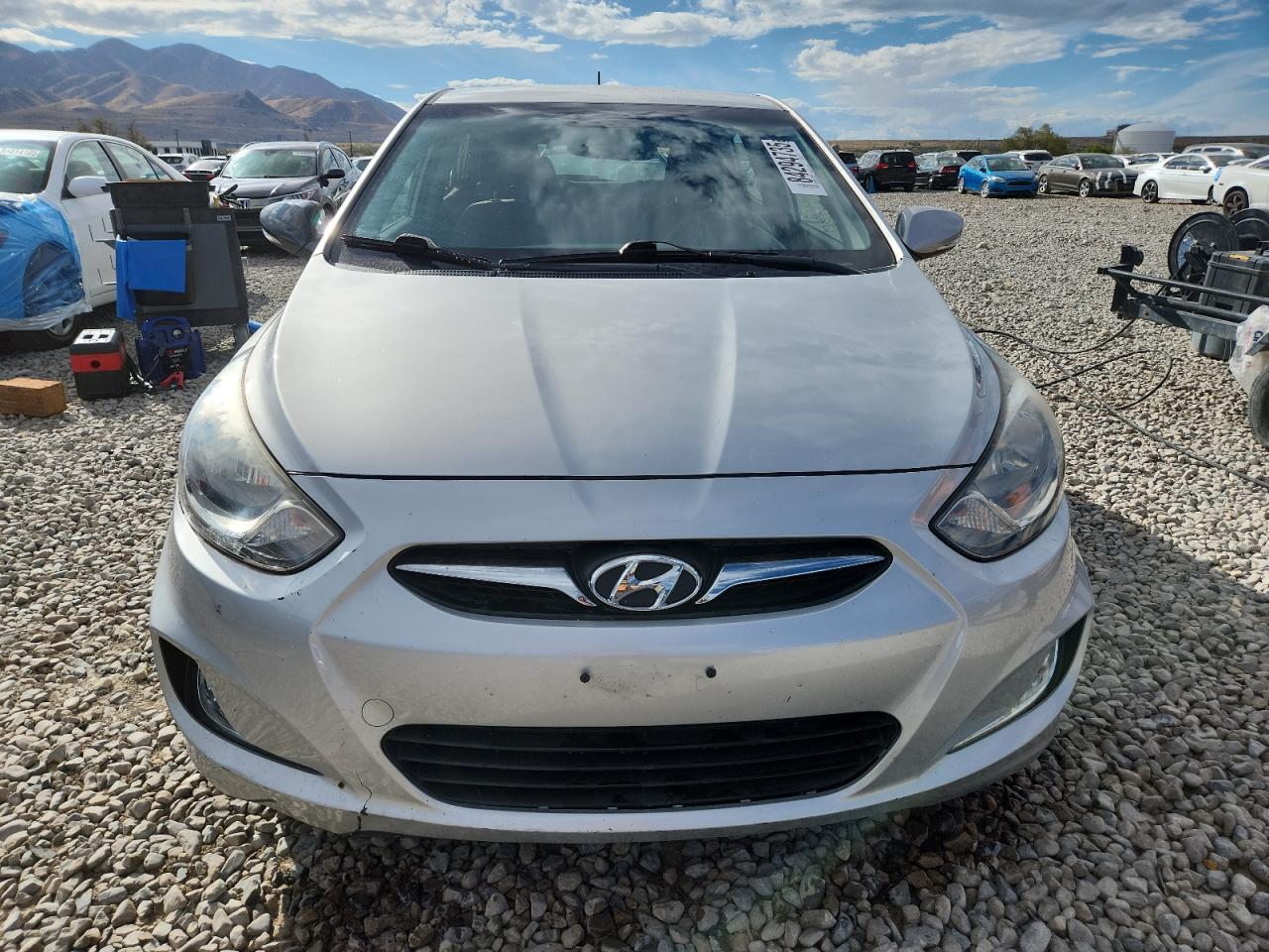 2013 Hyundai Accent Gls - Фото 5