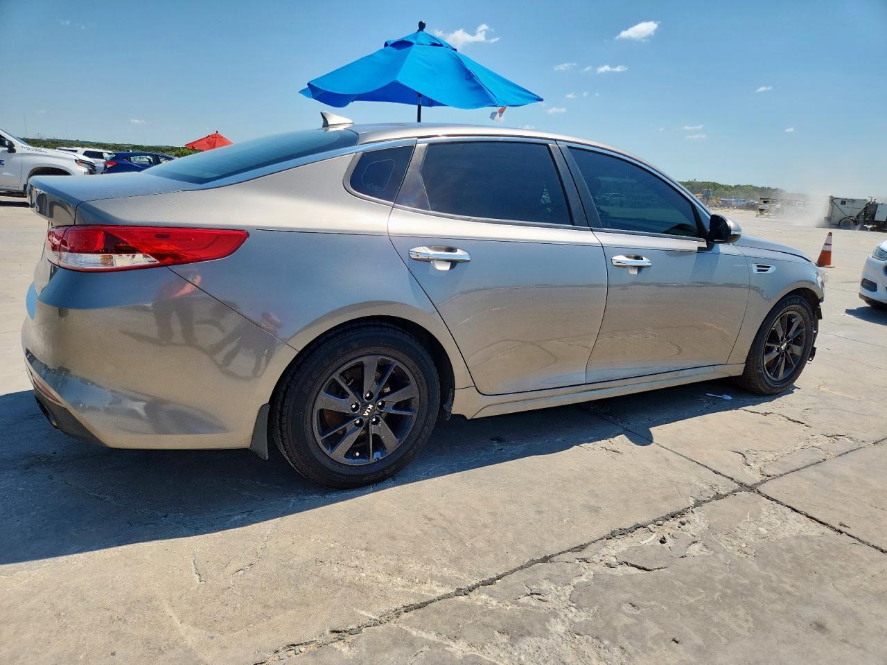 2016 Kia Optima Lx - Фото 3