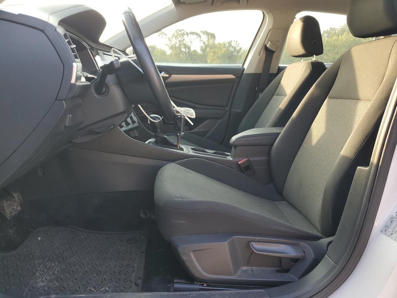 2019 Volkswagen Jetta S - Фото 7